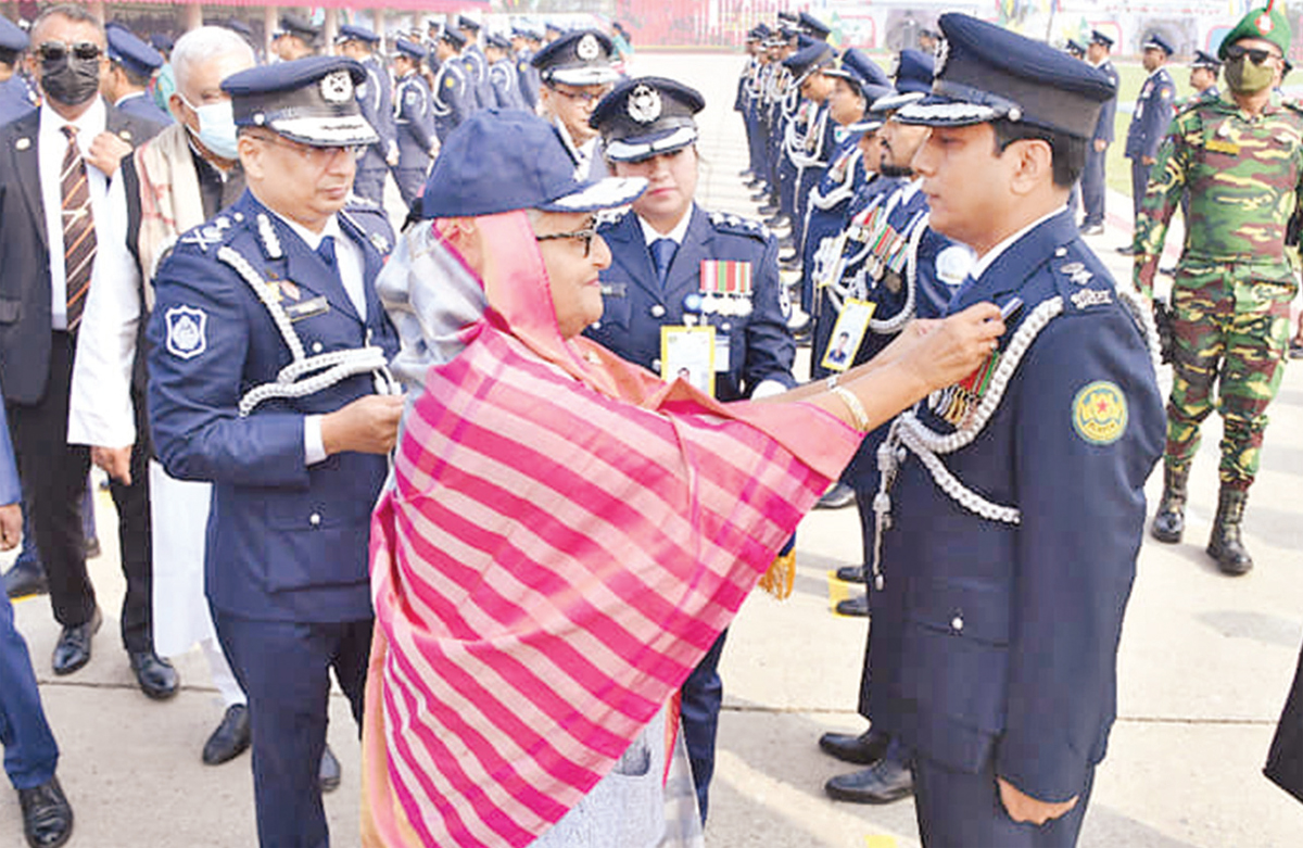 গৌরবময় অগ্রযাত্রায় অভিনন্দন