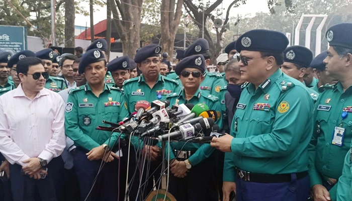 নিরাপত্তার জন্য সর্বোচ্চ ব্যবস্থা নিয়েছি: ডিএমপি কমিশনার