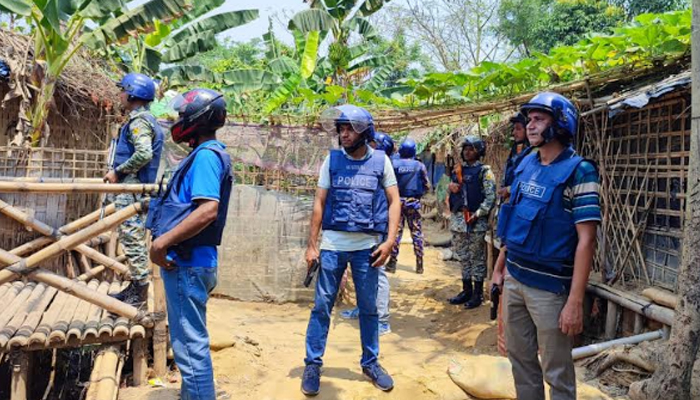 রোহিঙ্গা ক্যাম্পে গোলাগুলিতে আরসা কমান্ডার নিহত