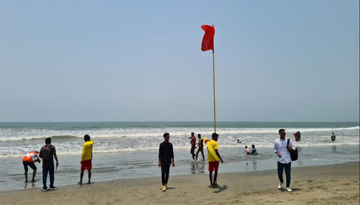 ঘুর্ণিঝড় মোখা: কক্সবাজারের পরিস্থিতি স্বাভাবিক রাখতে প্রশাসনের প্রস্তুতি