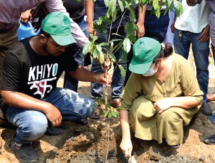 শহরের তাপ কমাতে কাজ শুরু করেছেন চিফ হিট অফিসার