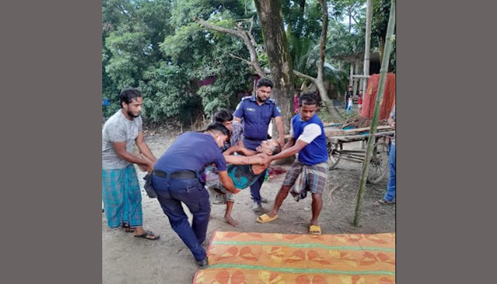 নোয়াখালীতে ব্যবসায়ীকে জবাই করে হত্যা, লাশ চেয়ারে বসিয়ে রেখে গেল দুর্বৃত্তরা