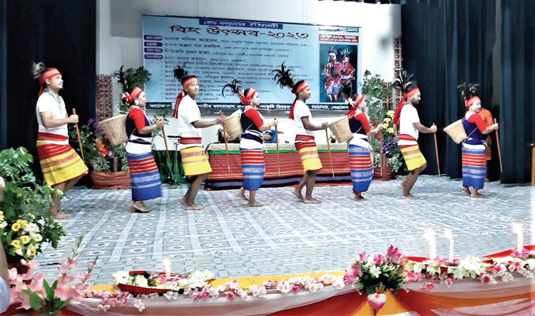 শেষ হলো কোচ সম্প্রদায়ের ঐতিহ্যবাহী ‘বিহু’ উৎসব