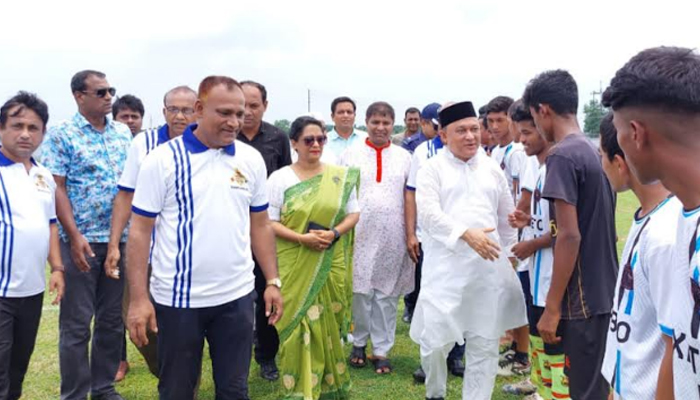 শেখ হাসিনার উদ্যোগে তৃণমুল পর্যায়ে খেলাকে প্রসারিত করা হচ্ছে: এমপি কমল