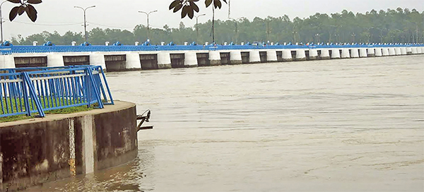 তিস্তার পানি বৃদ্ধিতে খুলে দেওয়া হয়েছে ৪৪ গেট