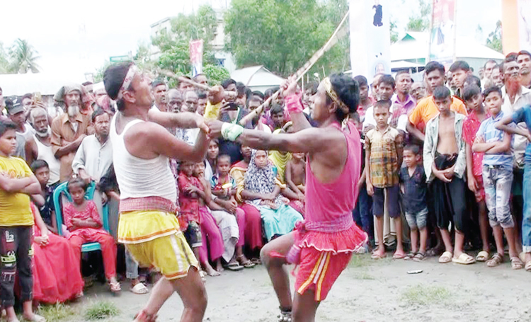 টাঙ্গাইলে ঐতিহ্যবাহী লাঠিবারি খেলা অনুষ্ঠিত