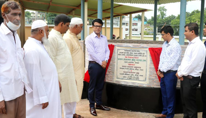 শ্রীপুরে নবনির্মিত উপজেলা ভূমি অফিসের বিভিন্ন স্থাপনা উদ্বোধন