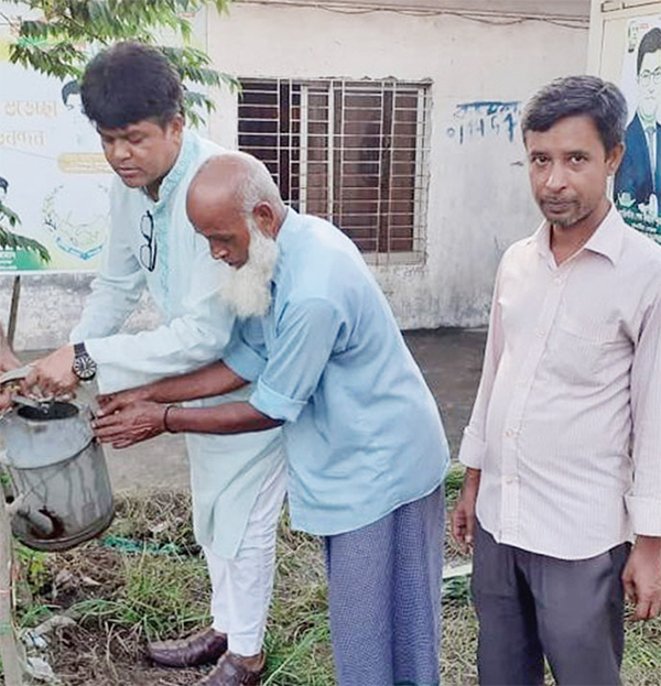 সুন্দরভাবে বাঁচতে হলে পরিবেশ রক্ষায় কাজ করতে হবে