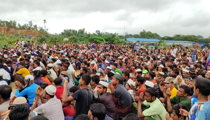 নিজ জন্মভূমিতে ফেরার দাবীতে রোহিঙ্গা ক্যাম্পে সমাবেশ