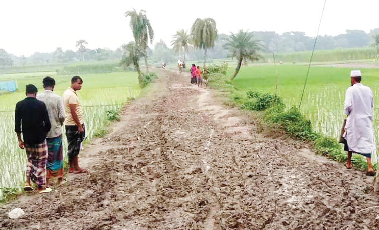 কেশবপুরে কাঁচা রাস্তার বেহালদশা