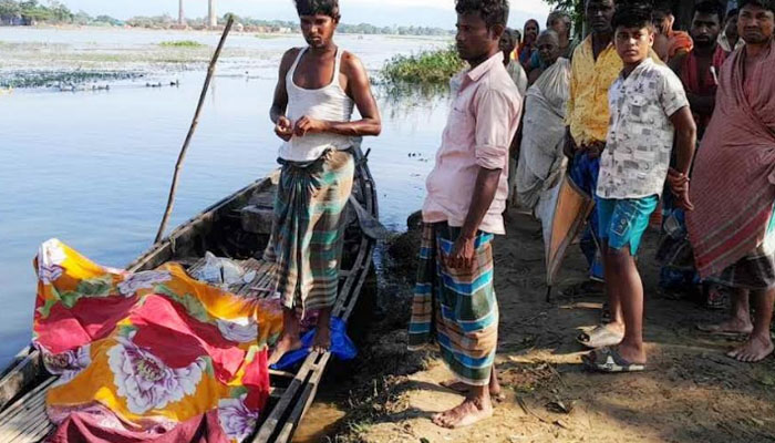 নেত্রকোণায় নৌকাডুবিতে নিখোঁজ ২ জেলের মরদেহ উদ্ধার