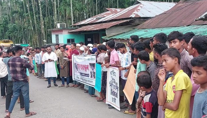 রামুতে সুপারী চুরির অভিযোগে এতিম শিশুকে নির্যাতন