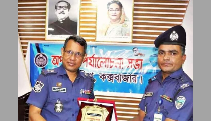 তৃতীয় বারের মতো শ্রেষ্ট ওয়ারেন্ট তামিলকারী অফিসার মহসিন