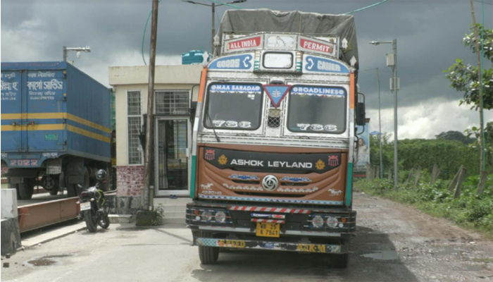 ভারত থেকে  স্যালাইন আমদানি