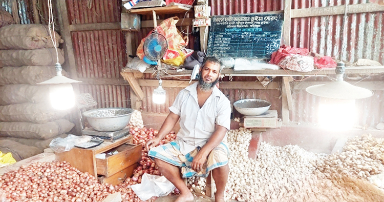 আলুশূন্য আড়ত বরিশালজুড়ে