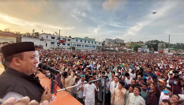 'মেঘা প্রকল্প বাস্তবায়ন করে সরকার কক্সবাজারের চেহারা পাল্টে দিয়েছে'