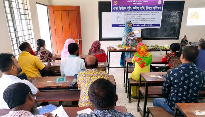 নেত্রকোণায় ৩দিনব্যাপী পুষ্টিবিষয়ক প্রশিক্ষন শুরু