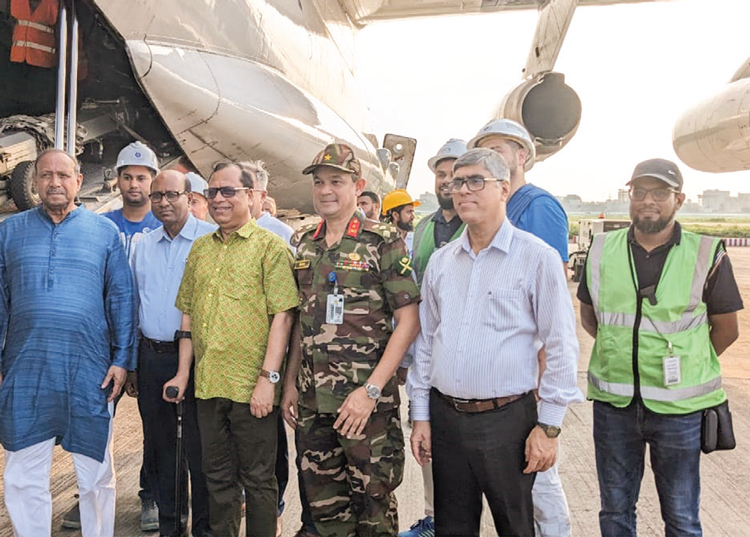 প্রথম ব্যাচের পারমাণবিক জ্বালানি রূপপুরে পৌঁছেছে