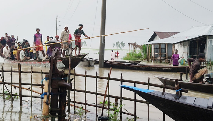 তিস্তাপাড়ে বন্যার আশঙ্কায় ৫ জেলার পাউবো কর্মকর্তাদের ছুটি বাতিল