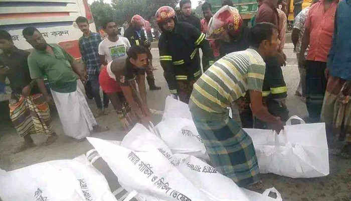 নিহতের পরিবারকে ২৫ হাজার করে সহায়তা জেলা প্রশাসনের