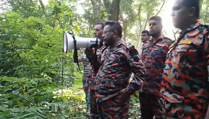 সীতাকুণ্ড ইকো পার্কে পথ হারানো তিন পর্যটক উদ্ধার