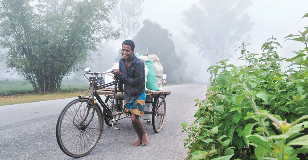 উত্তরের জনপদে শীতের বার্তা