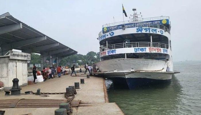 ঘূর্ণিঝড় হামুন’ : চাঁদপুর থেকে সকল নৌযান চলাচল বন্ধ 