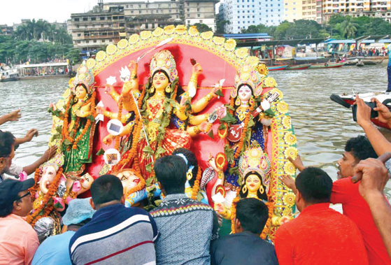 এভাবেই দৃঢ় হোক সম্প্রীতির বন্ধন, নিবৃত্ত হোক অপশক্তি