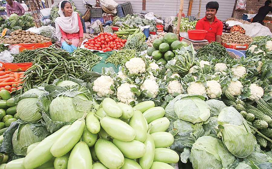 রংপুরে সবজির দাম চড়া