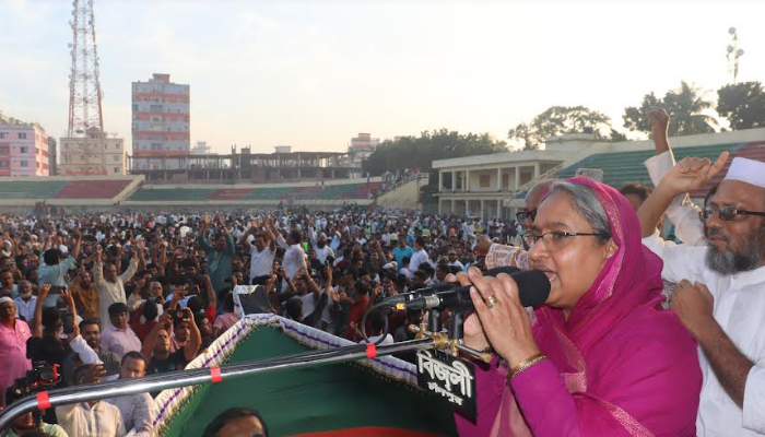 তারেক জিয়া লন্ডনে বসে বাংলাদেশে সন্ত্রাসী হামলার নির্দেশ দেন: শিক্ষামন্ত্রী