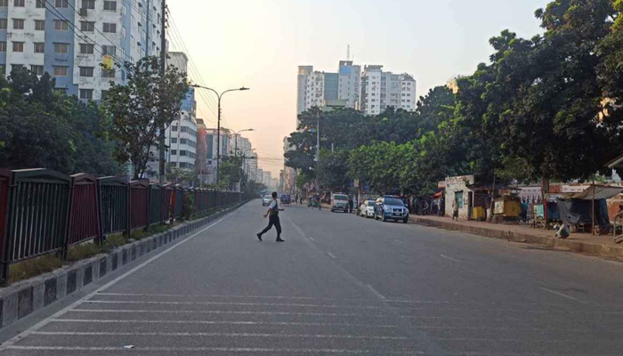 বিএনপি-জামায়াতের ৪৮ ঘণ্টার অবরোধ চলছে