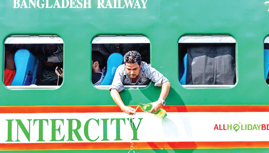 কক্সবাজার-ঢাকা রুটে আন্তঃনগর ট্রেনে সর্বনিম্ন ভাড়া ৫০০