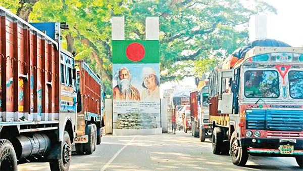 বেনাপোল বন্দর দিয়ে আমদানি অর্ধেকের কম