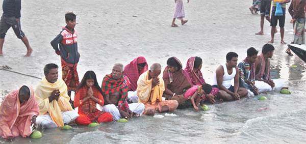 খুলনায় আজ শুরু হচ্ছে দুবলার চরের রাস উৎসব