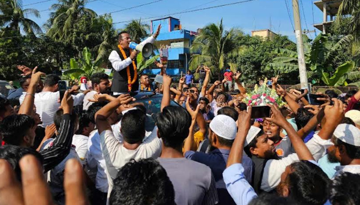 ইঞ্জি. সবুর নৌকার মনোনয়ন পাওয়ায় উচ্ছ্বসিত দাউদকান্দি-তিতাসের জনগণ 