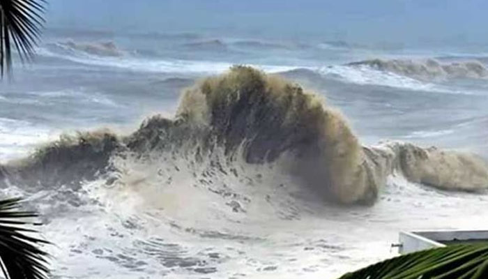 রাজধানীসহ সারাদেশে গুঁড়ি গুঁড়ি বৃষ্টি হতে পারে ২ দিন