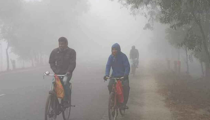 হাড়কাঁপানো শীতে স্থবির উত্তরাঞ্চলের জনজীবন