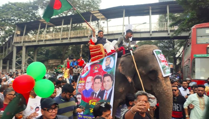 সাঈদ খোকনের নেতৃত্বে পুরান ঢাকায় বিশাল বিজয় শোভাযাত্রা