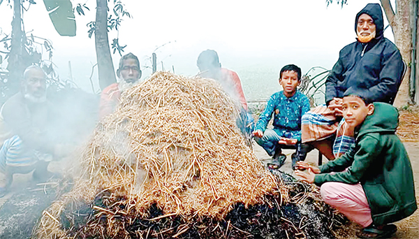 তীব্র শীতে বাড়ছে অগ্নিদগ্ধের ঘটনা