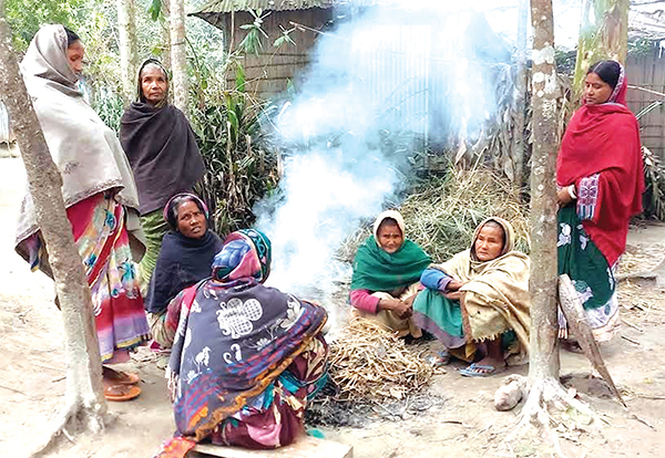 হাড় কাঁপানো শীতের মধ্যেই বৃষ্টির আভাস