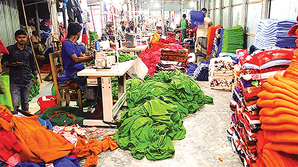 ঝুট কাপড় থেকে হাজার কোটি টাকার ব্যবসা