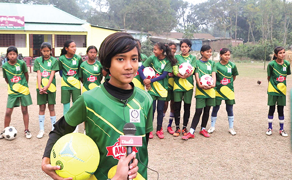 স্বপ্নের শিখরে পৌঁছার চেষ্টায় নারী ফুটবলাররা