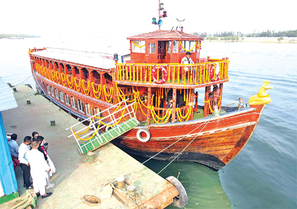 পর্যটন শিল্পে নতুন যুক্ত হলো ‘স্বপ্নতরী জাহাজ’