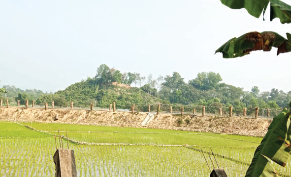 বিস্ফোরণের শব্দে অস্বস্তিতে সীমান্তবাসী, কাটছে না উদ্বেগ