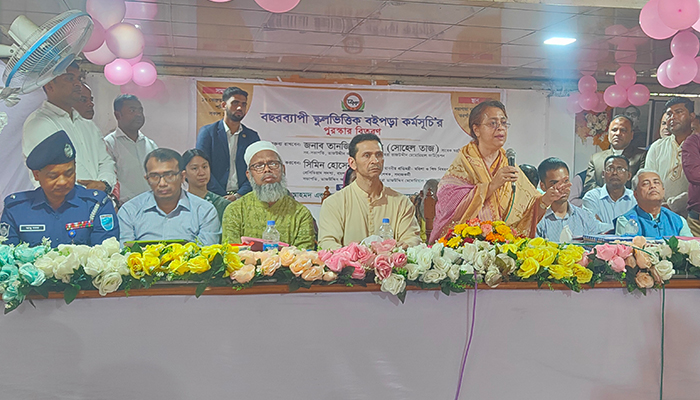 ‘শিশুদের প্রথম-দ্বিতীয় হবার প্রতিযোগিতা নয়, জ্ঞান অর্জনের জন্য পড়াশুনা করতে হবে’