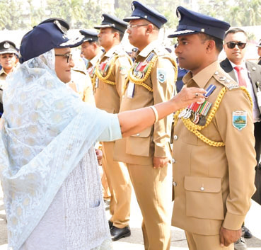 পিপিএম পদক পেলেন নওগাঁর এসপি রাশিদুল হক