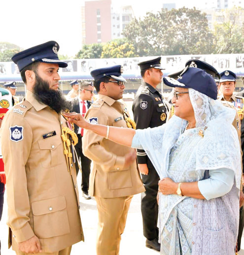 বিপিএম পদক পেলেন ধামরাইয়ের শহিদুল ইসলাম