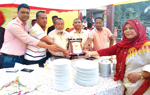 চৌমুহনীতে বার্ষিক ক্রীড়া প্রতিযোগিতা পুরস্কার বিতরণ