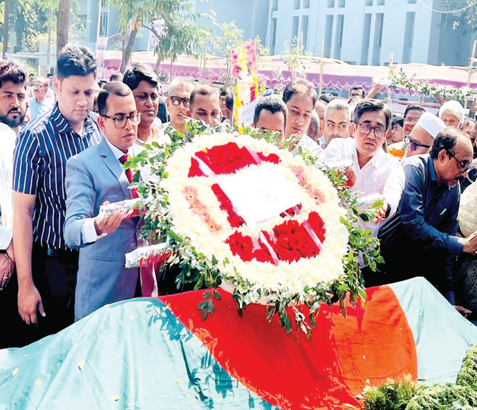 প্রধানমন্ত্রীর প্রেস সচিবের মরদেহে তথ্য প্রতিমন্ত্রীর পক্ষে শ্রদ্ধা