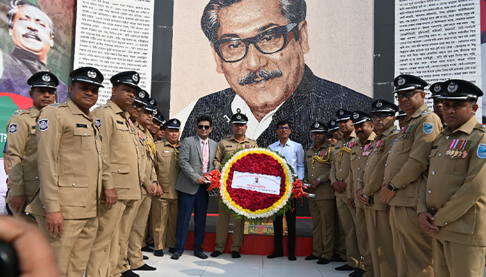 নারায়ণগঞ্জে জাতির জনকের ১০৪তম জন্মবার্ষিকী পালিত